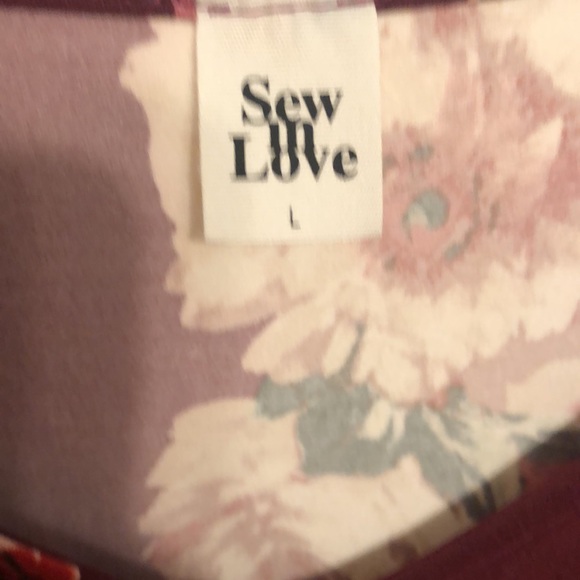 Sew in Love Floral Dress - Picture 4 of 6